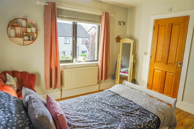 The Crescent, 14 Castle Oaks, Dublin Road, Carlow