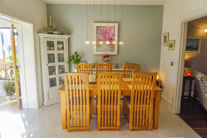 The Crescent, 14 Castle Oaks, Dublin Road, Carlow