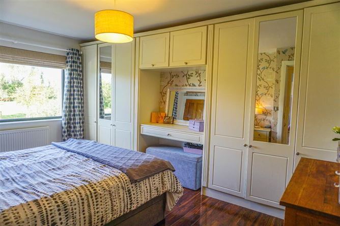 The Crescent, 14 Castle Oaks, Dublin Road, Carlow