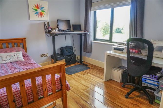 The Crescent, 14 Castle Oaks, Dublin Road, Carlow