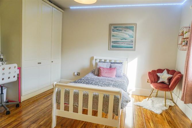 The Crescent, 14 Castle Oaks, Dublin Road, Carlow