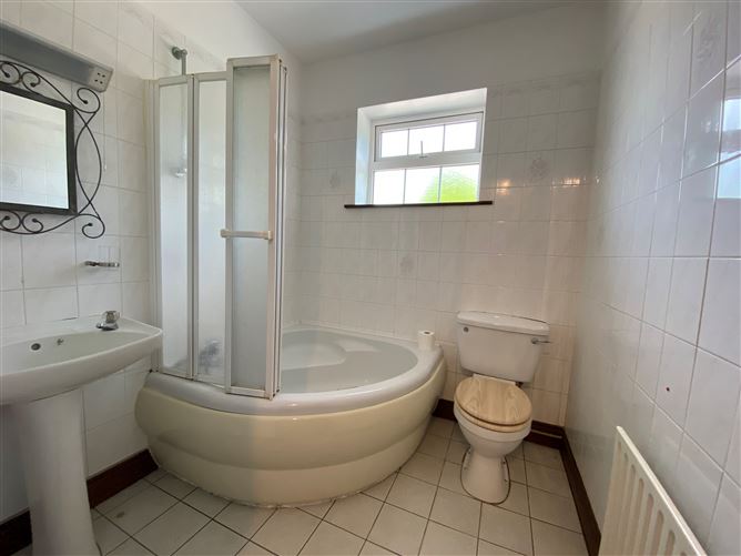 Stonewalls, Glinny, Carrigaline, Cork