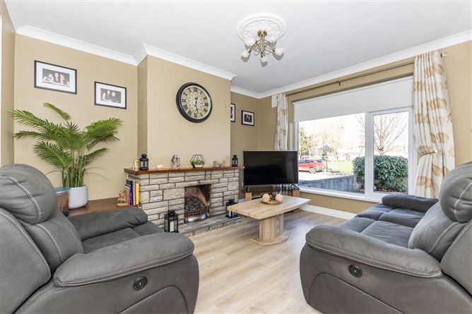 12 Crestfield Park, Whitehall, Dublin 9