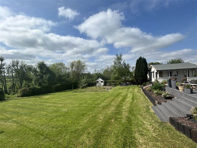 Clóchan, Knocknamana, Clarecastle, Ennis, County Clare