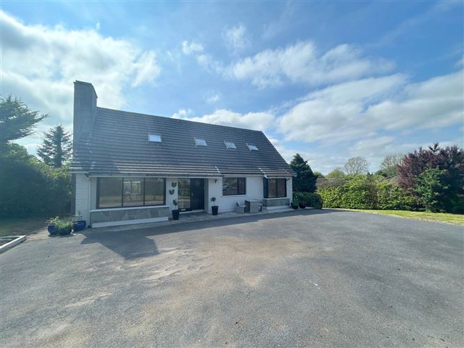 Clóchan, Knocknamana, Clarecastle, Ennis, County Clare