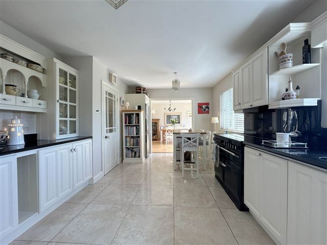 Clóchan, Knocknamana, Clarecastle, Ennis, County Clare