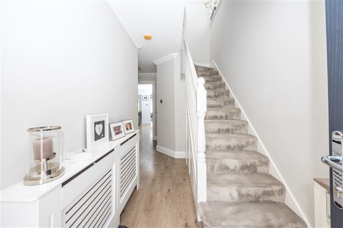 18 Gainsborough Court, Malahide, Malahide,   County Dublin