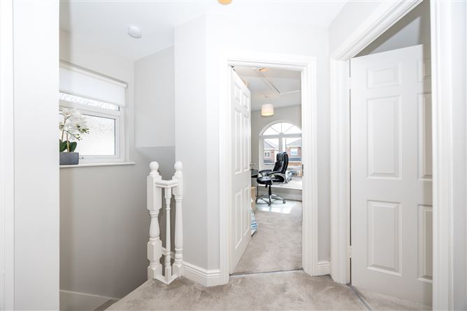 18 Gainsborough Court, Malahide, Malahide,   County Dublin