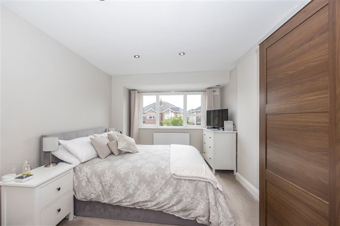 18 Gainsborough Court, Malahide, Malahide,   County Dublin