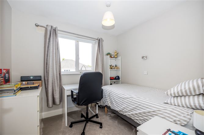18 Gainsborough Court, Malahide, Malahide,   County Dublin