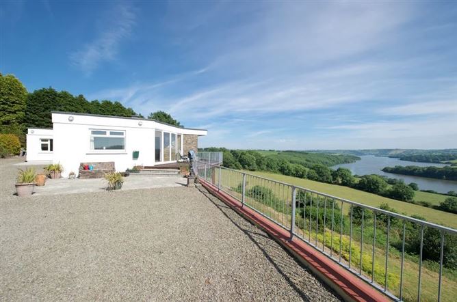 Lahern, Dunderrow, Kinsale, Co. Cork