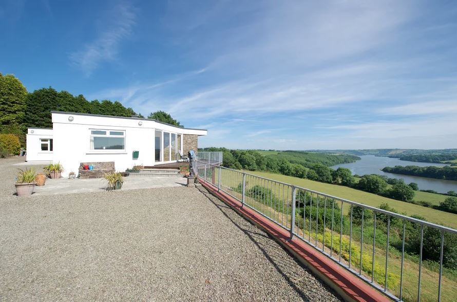 Lahern, Dunderrow, Kinsale, Co. Cork