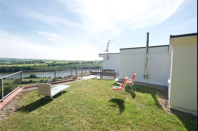 Lahern, Dunderrow, Kinsale, Co. Cork
