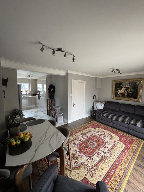 Room in Dublin, Blanchardstown, Dublin 15