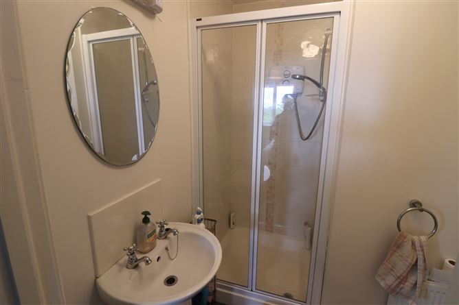 Photo 12 of 29 — 78 Caislean Na Habhann, Castletroy, Limerick