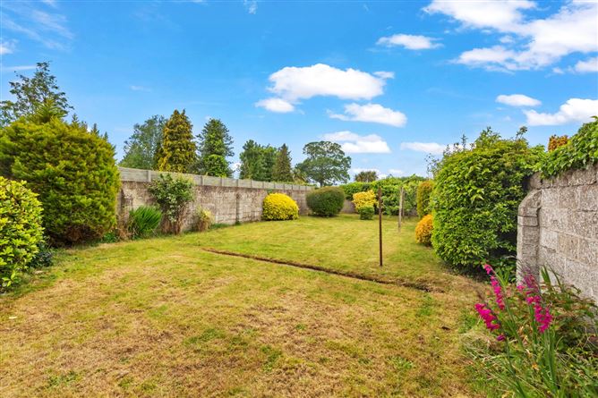 https://photos-a.propertyimages.ie/media/8/0/6/5001608/06629669-9a04-465c-bf67-2707c05f0490_l.jpg