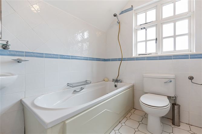 Photo 20 of 34 — Hinchogue Cottage, Golf Lane, Carrickmines, Dublin 18