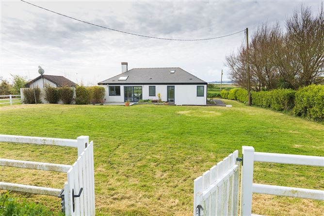 https://photos-a.propertyimages.ie/media/8/0/6/5008608/20332e2f-26cd-4e6d-aefb-ac26835078da_l.jpg