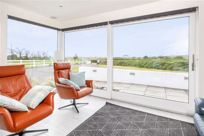 https://photos-a.propertyimages.ie/media/8/0/6/5008608/20332e2f-26cd-4e6d-aefb-ac26835078da_l.jpg