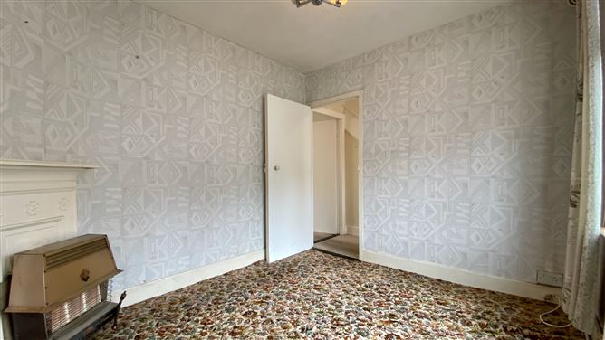 106 Sperrin Road, Drimnagh, Dublin 12