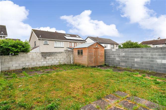 Photo 26 of 31 — 3 Keadeen Avenue, Walkinstown, Dublin 12
