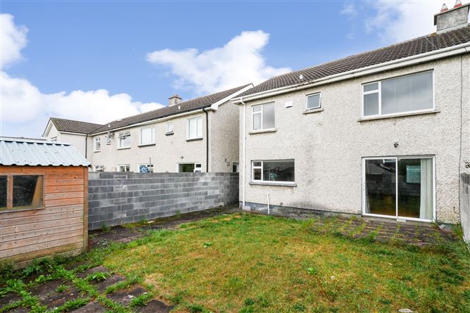 Photo 28 of 31 — 3 Keadeen Avenue, Walkinstown, Dublin 12
