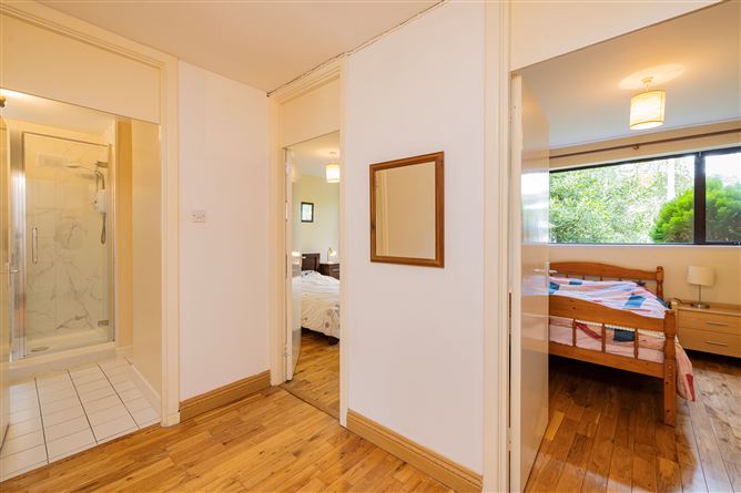6 Hillcrest Court, Griffith Avenue, Glasnevin, Dublin 9