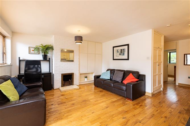 6 Hillcrest Court, Griffith Avenue, Glasnevin, Dublin 9