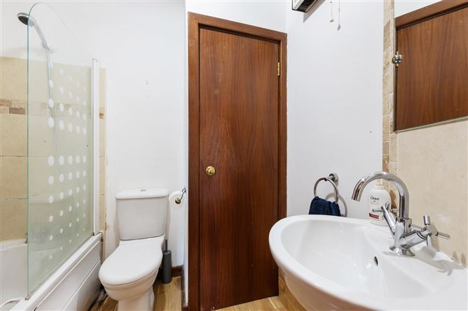 5 The Willows, Monkstown Valley, Monkstown, Co. Dublin