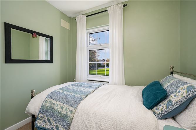 14 Riverside Drive, Palmerstown, Dublin 20, 