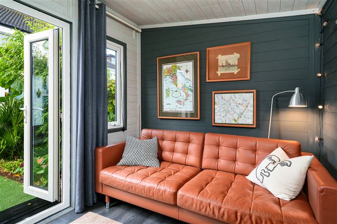 14 Riverside Drive, Palmerstown, Dublin 20, 