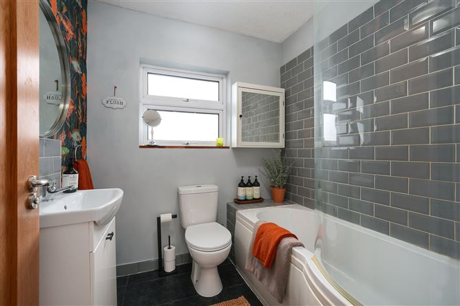 14 Riverside Drive, Palmerstown, Dublin 20, 