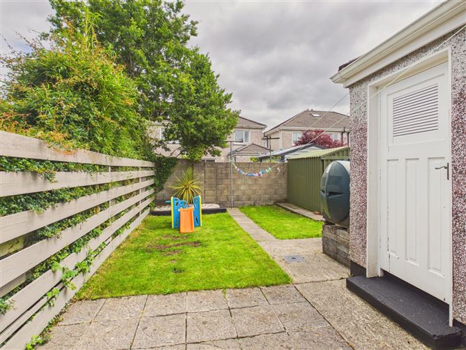 43 Ard Fraoigh, Clybaun Road, Knocknacarra