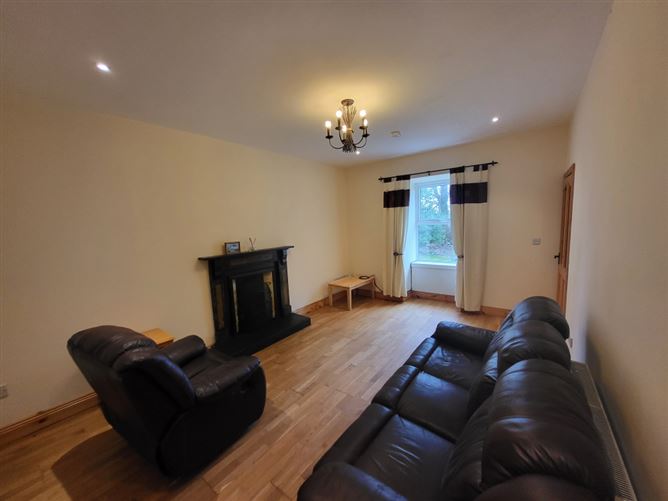 The Farmhouse, Sleaveen East, Macroom, Cork