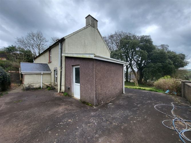 The Farmhouse, Sleaveen East, Macroom, Cork
