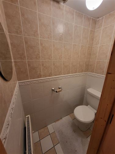 The Farmhouse, Sleaveen East, Macroom, Cork