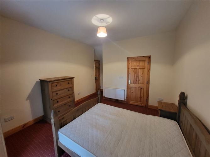 The Farmhouse, Sleaveen East, Macroom, Cork