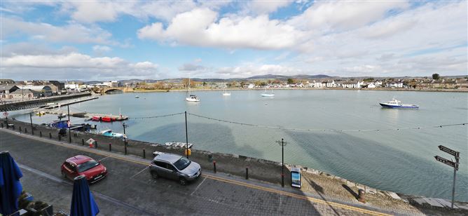 10 Castle House, Davitt's Quay, Dungarvan, Co. Waterford
