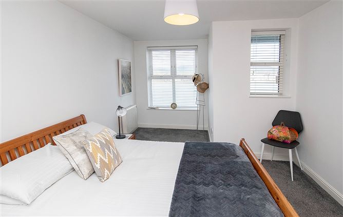 10 Castle House, Davitt's Quay, Dungarvan, Co. Waterford