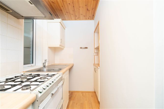 27 Whitethorn Road, Clonskeagh, Clonskeagh, Dublin 14