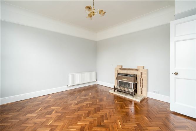 27 Whitethorn Road, Clonskeagh, Clonskeagh, Dublin 14
