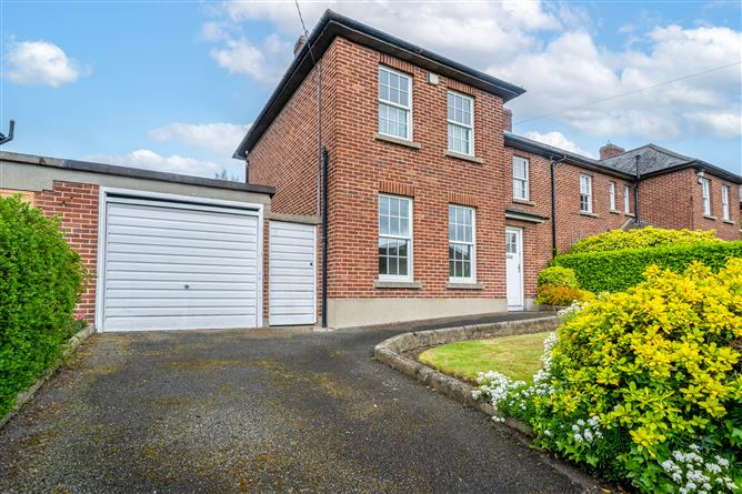 27 Whitethorn Road, Clonskeagh, Clonskeagh, Dublin 14