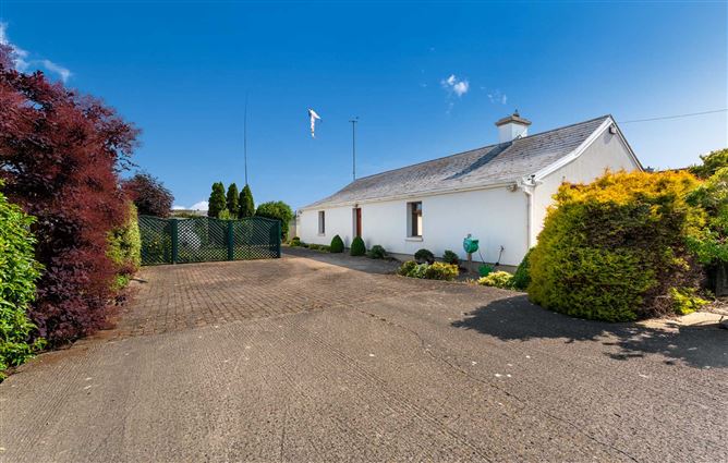 Photo 10 of 48 — Glenbrook, Hamlet Lane, Balbriggan, County Dublin