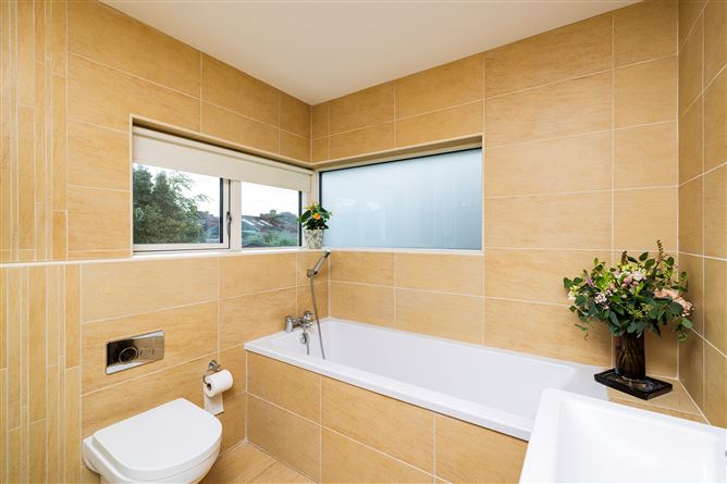 5 MANNIX ROAD, Glasnevin, Dublin 9