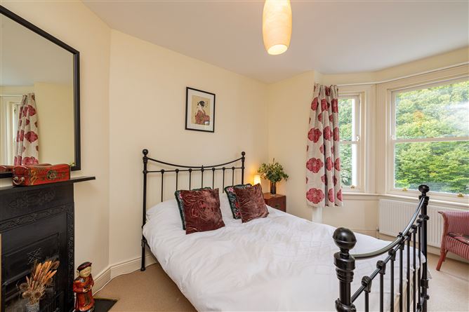 5 MANNIX ROAD, Glasnevin, Dublin 9