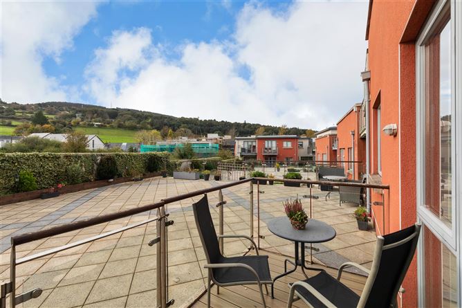 23 The Village, Enniskerry Road, Stepaside, Dublin 18