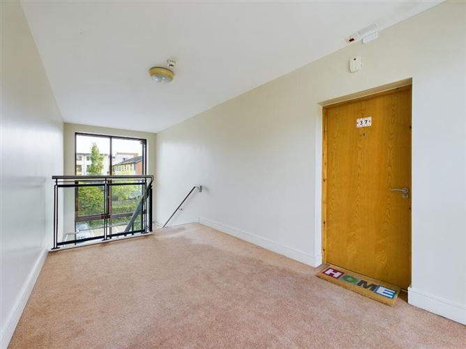 37 Castlegate Way, Adamstown, Lucan, Dublin