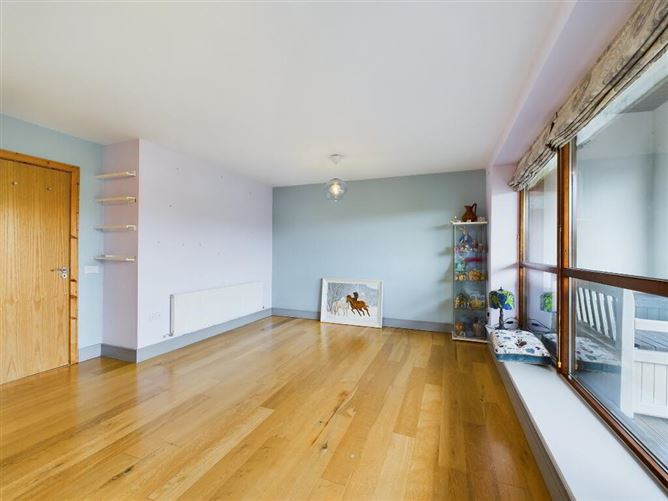 37 Castlegate Way, Adamstown, Lucan, Dublin