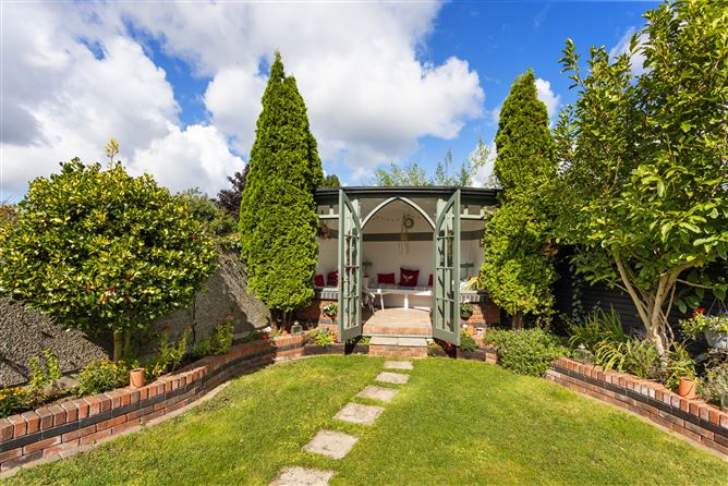 56 Cedarmount Road, Mount Merrion, Dublin