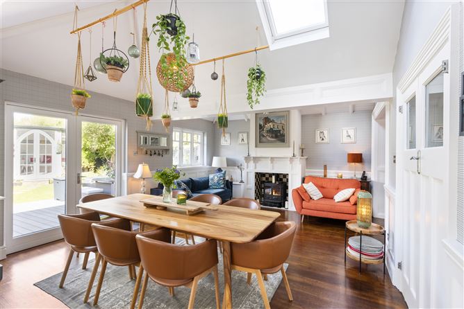 56 Cedarmount Road, Mount Merrion, Dublin